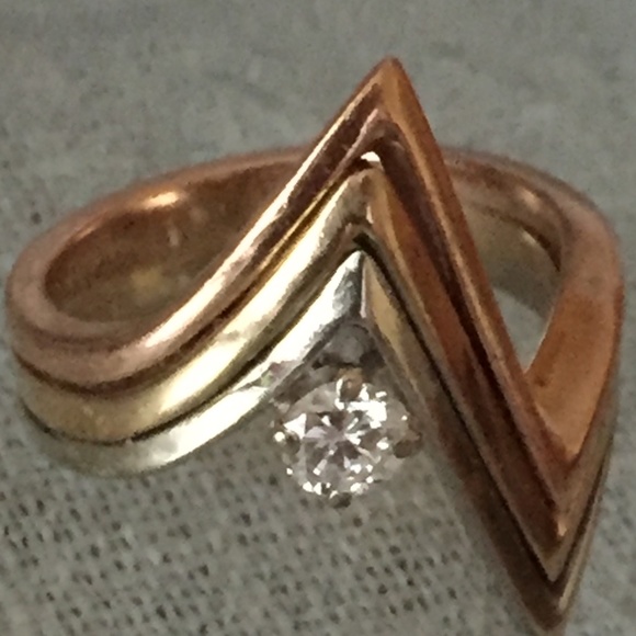 Unusual 14 kt wedding set - Picture 1 of 6